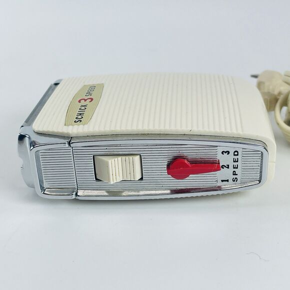 Vintage Schick Razor and Case w Cord 3 speed Electric Shaver READ! - Picture 5 of 7